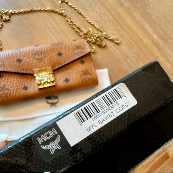 MCM | Tracy Wallet on Chain in Visetos - Picture 13 of 15